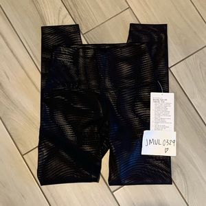 Lululemon Wunder Train HR Tight 25” * Foil